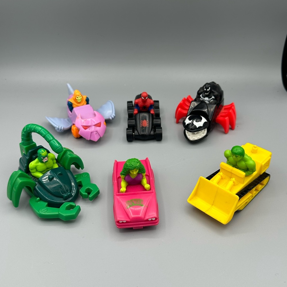 Lot of 6 1990 Marvel Hardee’s Kids Meal Toys Vintage
